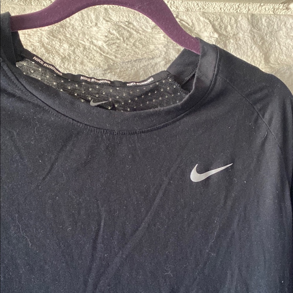 đź–¤Nike Black Dri-Fit Running Top - Large - Picture 4 of 7
